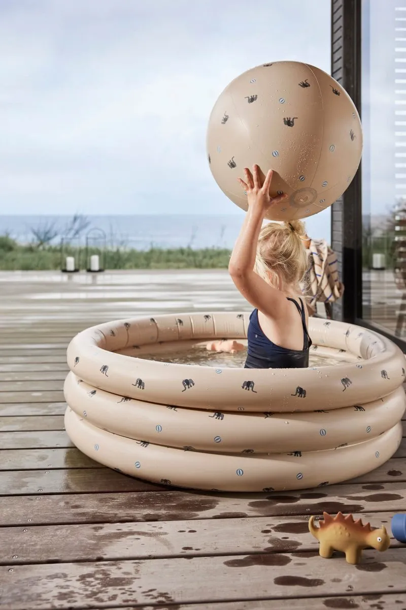 Grande Piscine Éléphant et Ballon de Plage - Terre Battue